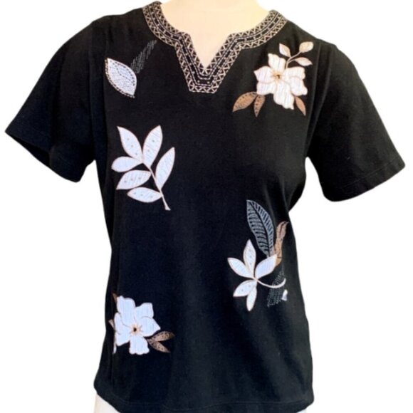 Alfred Dunner Embroidered Short Sleeve Tee Top Sz S Black #16E - Picture 1 of 9